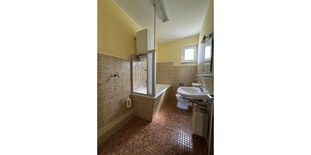 Erdgeschoßwohnung Duisburg Hochheide - 2 Zimmer, 60 m&sup2;, 600&euro; | Angebot:26299746
