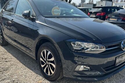 VW Polo 21.756 km 14.990 € Oberhausen 46149