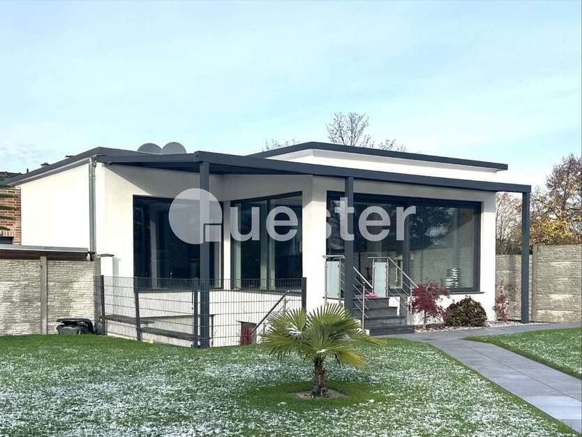 Haus zum Kaufen in Duisburg 1.250.000 € 294 m²