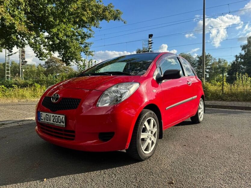 Yaris
