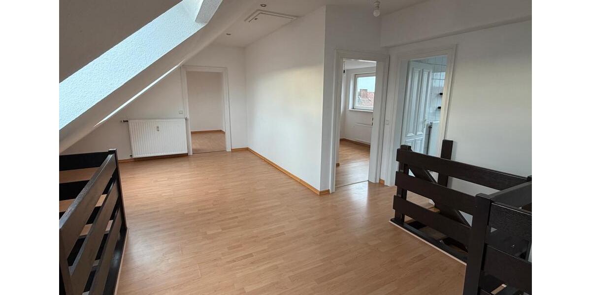 Maisonettenwohnung Essen Huttrop - 4 Zimmer, 102 m&sup2;, 850&euro; | Angebot:25612777