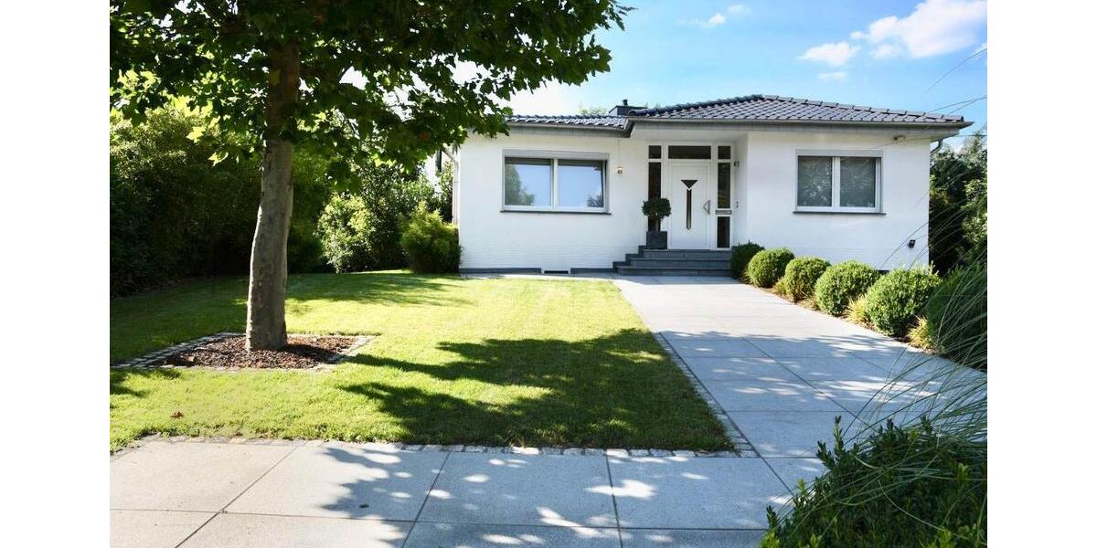 Ihr Traumhaus auf Zeit: Luxuriöses, vollständig möbliertes Einfamilienhaus mit 5 Zimmern und Garten 5 zimmer