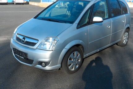 Opel Meriva 82.500 km 2.850 &euro; Kempen 47906