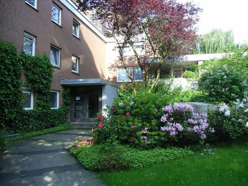 ***ohne Maklerprovision*** Bezugsfreie 1-Zimmer-StadtWohnung mit TG-Stellplatz in Winterhude