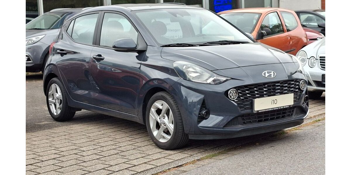 Hyundai i10 3.612 km 15.690 &euro; Duisburg 47269