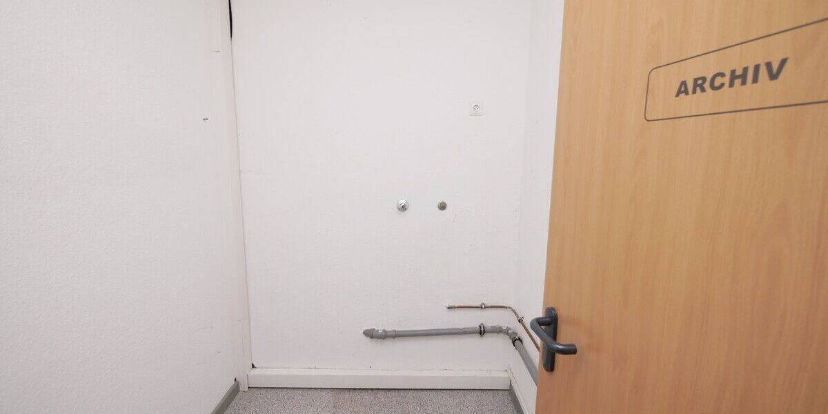 Gewerbeobjekt Gelsenkirchen / Buer Buer - 5 Zimmer, 140 m&sup2;, 130.000&euro; | Angebot:26875787