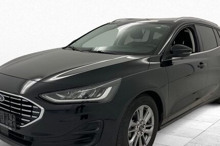 Ford Focus 67.031 km 17.490 € Krefeld 47829