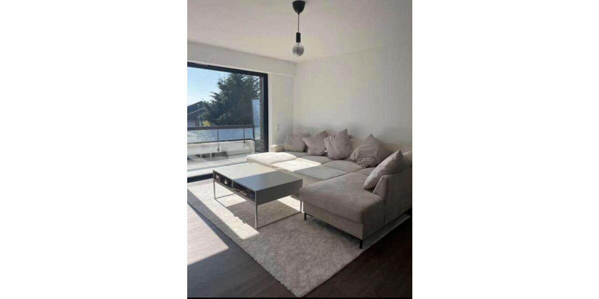 Etagenwohnung Velbert Pöthen - 2 Zimmer, 83 m&sup2;, 1.000&euro; | Angebot:26400651