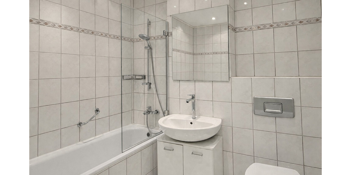 Etagenwohnung Ratingen Zentrum - 3 Zimmer, 72 m&sup2;, 239.000&euro; | Angebot:26171286