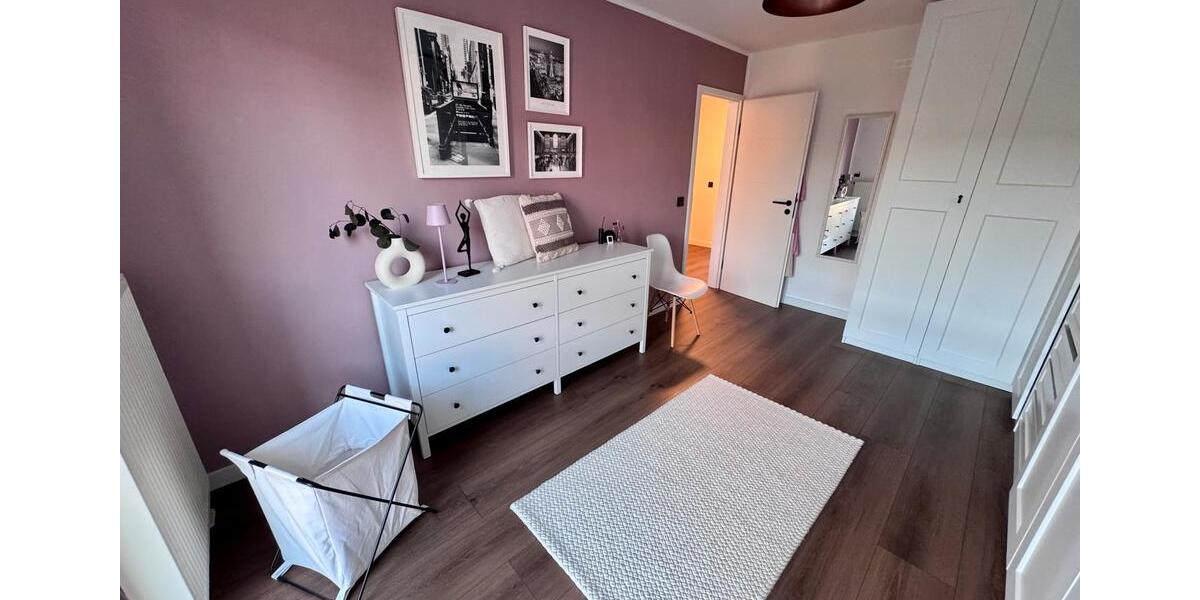Reihenhaus Willich - 6 Zimmer, 180 m&sup2;, 630.000&euro; | Angebot:27016283