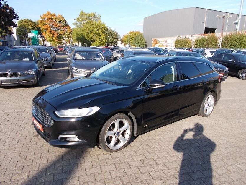 Ford Mondeo 271.089 km 8.400 € Willich 47877