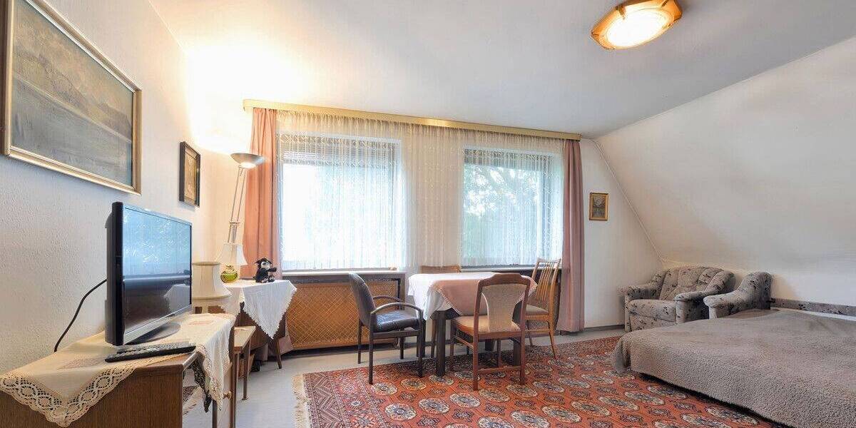 Einfamilienhaus Moers Vennikel - 9 Zimmer, 319 m&sup2;, 699.000&euro; | Angebot:23954877