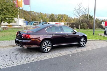 VW Passat 181.850 km 18.500 € Krefeld 47807