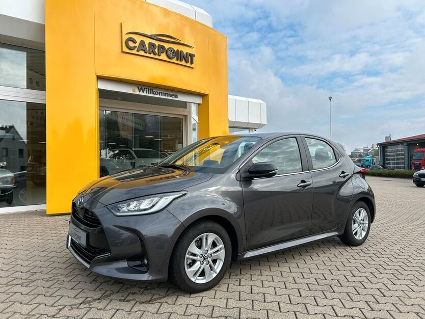Mazda 2 17.900 km 19.990 € Neukirchen-Vluyn 47506