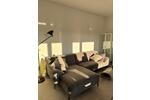 Lichtdurchflutete 3-Zimmer-DG-Wohnung mit großer Dachterrasse etc