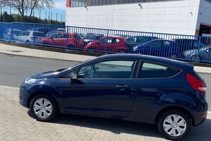 Ford Fiesta 144.999 km 4.999 € Düsseldorf 40599