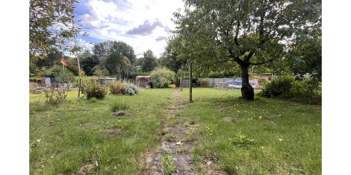 Haus zum Kaufen in Duisburg 265.000 € 96 m² 5 zimmer