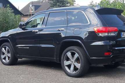 Jeep Grand Cherokee 281.000 km 11.000 € Xanten 46509