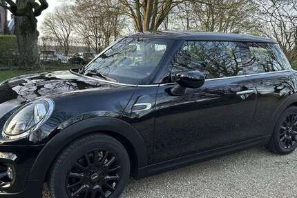 Mini One 50.701 km 15.490 &euro; Willich 47877