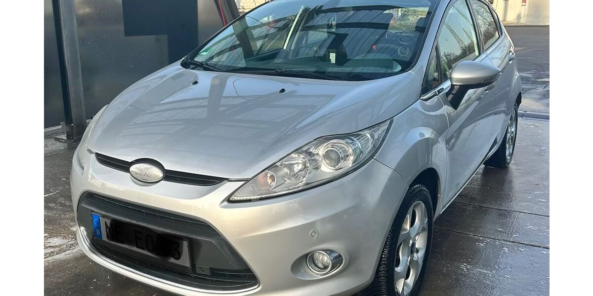 Ford Fiesta 169.000 km 3.600 &euro; Neuss 41462