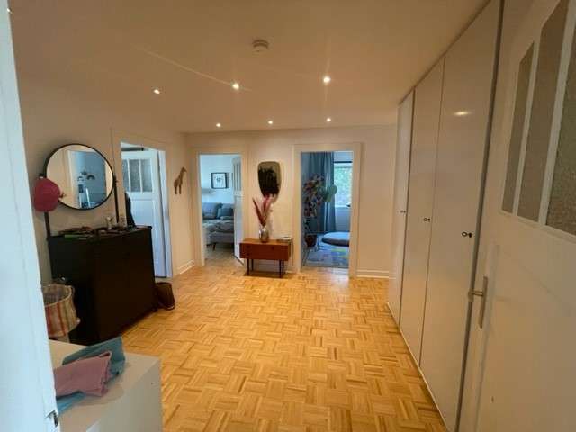 Wohnung zum Mieten in Düsseldorf - Bezirk 5 1.700 € 110 m² 4 zimmer