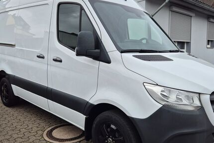 Mercedes-Benz Sprinter 159.000 km 26.750 € Düsseldorf 40591