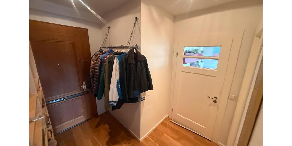 Einfamilienhaus Düsseldorf Niederkassel - 3.5 Zimmer, 113 m&sup2;, 2.999&euro; | Angebot:24638005