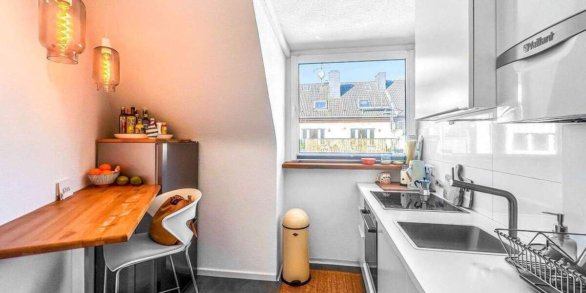 Etagenwohnung Düsseldorf Pempelfort - 2 Zimmer, 55 m&sup2;, 259.000&euro; | Angebot:25799498