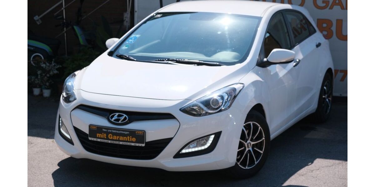 Hyundai i30 99.000 km 7.999 &euro; Duisburg 47169