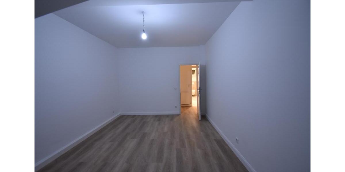 Etagenwohnung Düsseldorf Oberbilk - 1 Zimmer, 38 m&sup2;, 695&euro; | Angebot:24378774