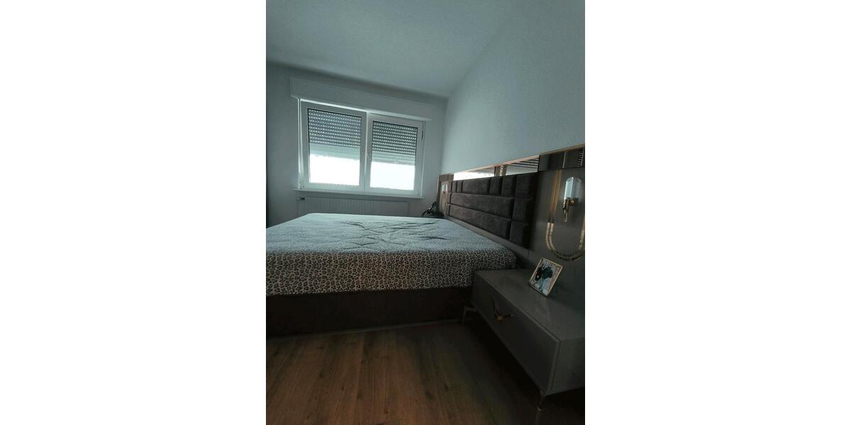 Erdgeschoßwohnung Krefeld - 3 Zimmer, 67 m&sup2;, 180.000&euro; | Angebot:26993471