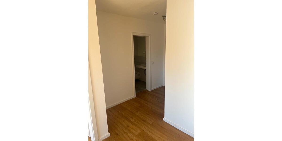 Dachgeschoßwohnung Oberhausen Alsfeld - 2.5 Zimmer, 86 m&sup2;, 845&euro; | Angebot:25641567