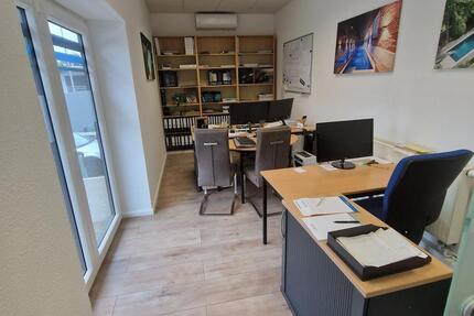 BÜROS MIT LAGERFLÄCHEN zimmer