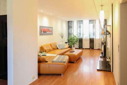 Wohnung zum Kaufen in Duisburg 135.000 € 80.26 m²
