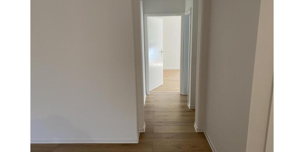 Etagenwohnung Velbert Velbert-Mitte - 2 Zimmer, 69 m&sup2;, 559&euro; | Angebot:26375764