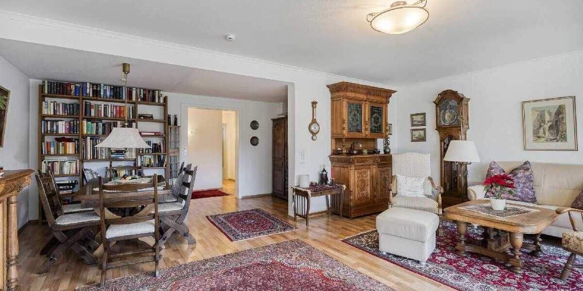 Etagenwohnung Ratingen Zentrum - 4 Zimmer, 126 m&sup2;, 448.700&euro; | Angebot:24543834