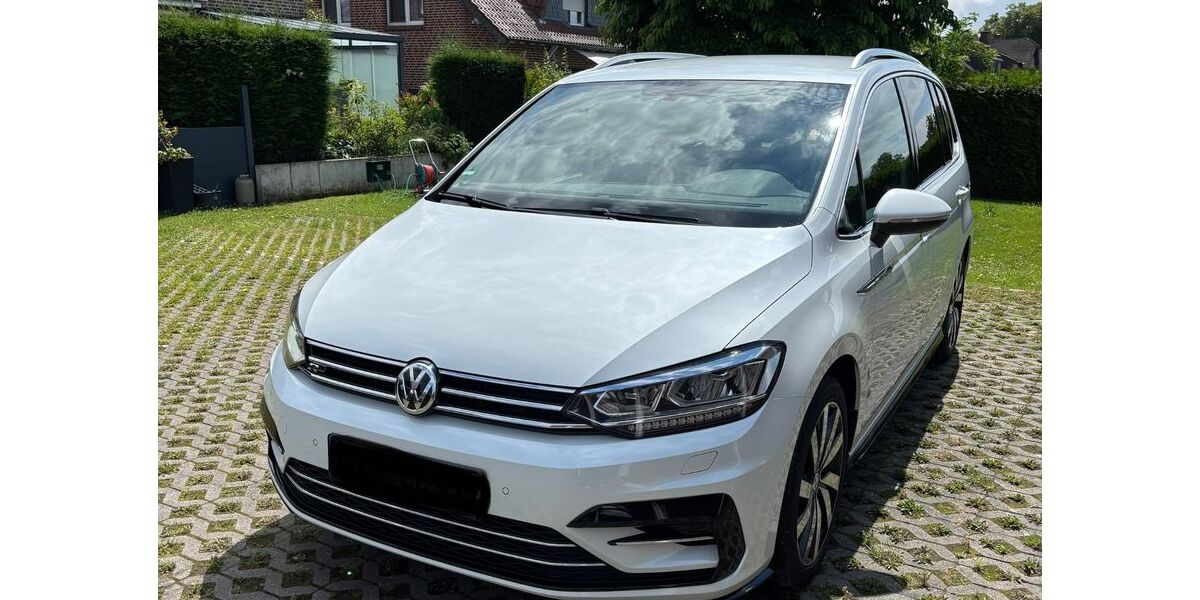 VW Touran 146.000 km 16.200 &euro; Rheinberg 47495