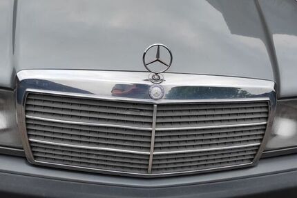Mercedes 190