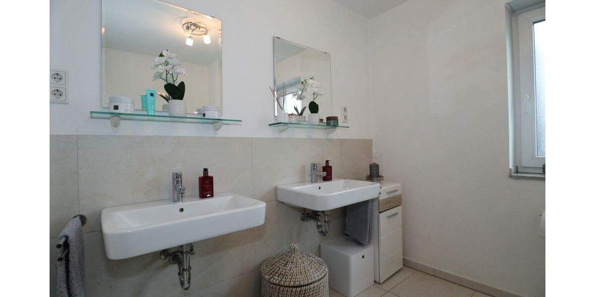 Etagenwohnung Meerbusch / Osterath Osterath - 3 Zimmer, 99 m&sup2;, 470.000&euro; | Angebot:24424848