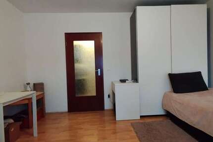 Wohnung zum Mieten in Essen 360 € 33 m² 1 zimmer