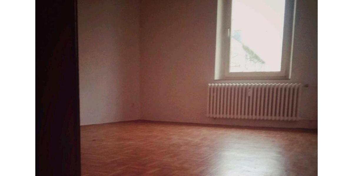Etagenwohnung Velbert Velbert-Mitte - 3 Zimmer, 62 m&sup2;, 480&euro; | Angebot:24401457