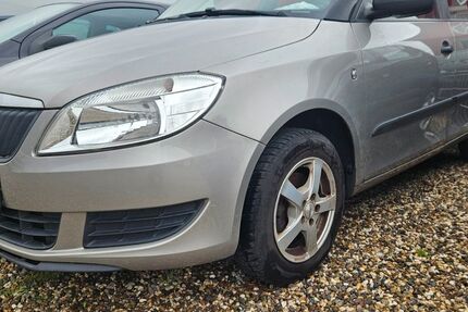 Skoda Fabia 150.000 km 3.280 &euro; Rheinberg 47495