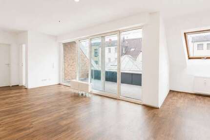 Wohnung Dinslaken Innenstadt - 5 Zimmer, 130 m&sup2;, 1.250&euro; | Angebot:26871716