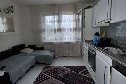 Wohnung zum Kaufen in Duisburg 100.000 € 88 m² 4 zimmer