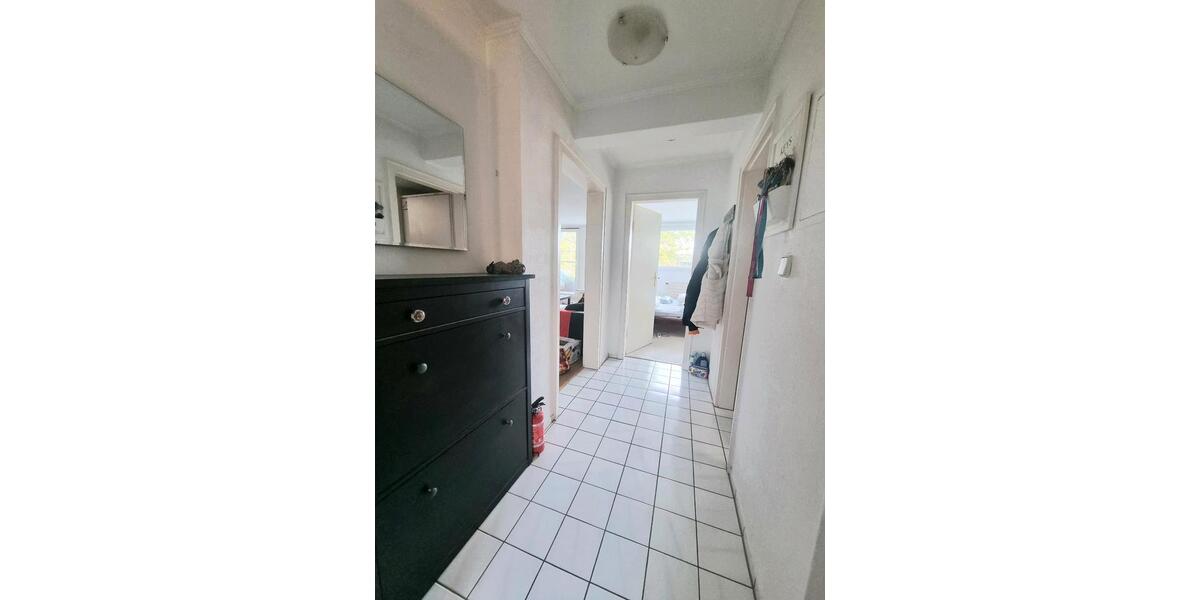 Dachgeschoßwohnung Düsseldorf Stadtbezirk 2 - 2 Zimmer, 66 m&sup2;, 999&euro; | Angebot:26148096