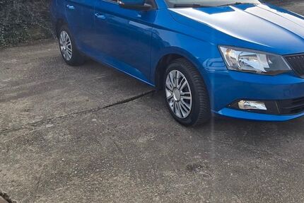 Skoda Fabia 100.000 km 6.500 &euro; Neuss 41468