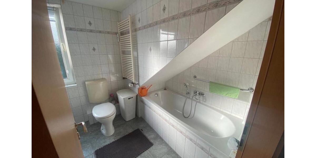 Etagenwohnung Bochum Günnigfeld - 4 Zimmer, 76 m&sup2;, 880&euro; | Angebot:25382900