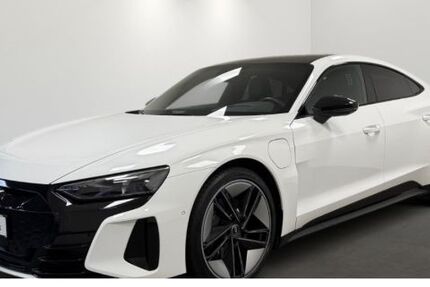 Audi e-tron GT 33.104 km 52.900 &euro; Düsseldorf 40233