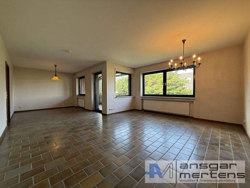 Toller Grundriss verteilt auf drei Zimmer & Balkon (M)EINE 90 m² Etagenwohnung in MG-Giesenkirchen 3 zimmer