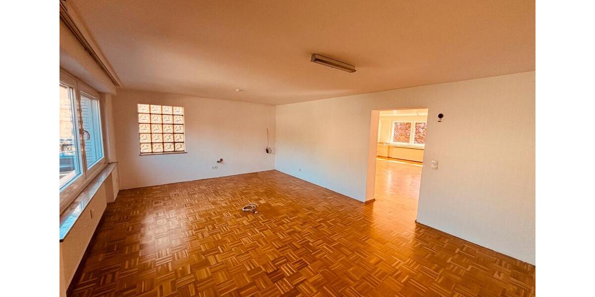 Einfamilienhaus Oberhausen Rothebusch - 6 Zimmer, 246 m&sup2;, 499.999&euro; | Angebot:27083282